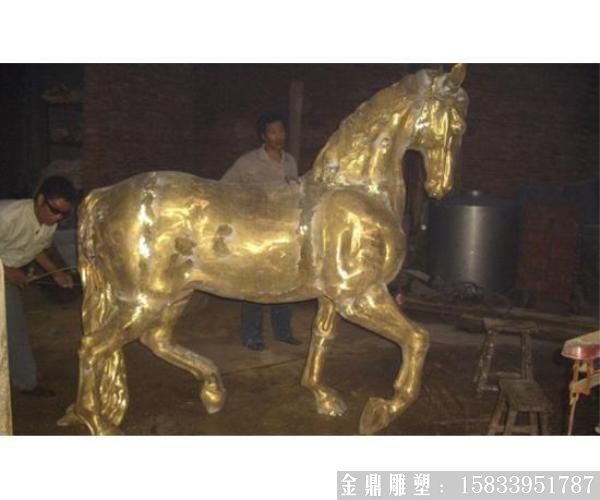 动物铜马雕塑 景观铜马雕塑案例