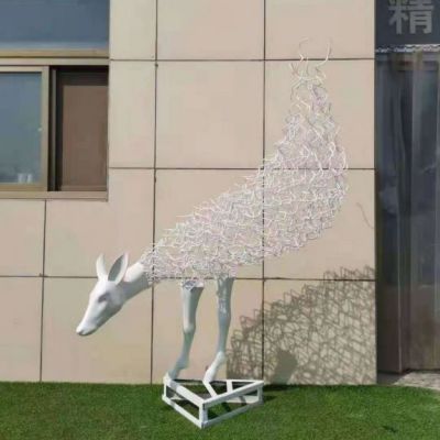 不锈钢创意鹿雕塑厂家 园林草坪动物鹿摆件